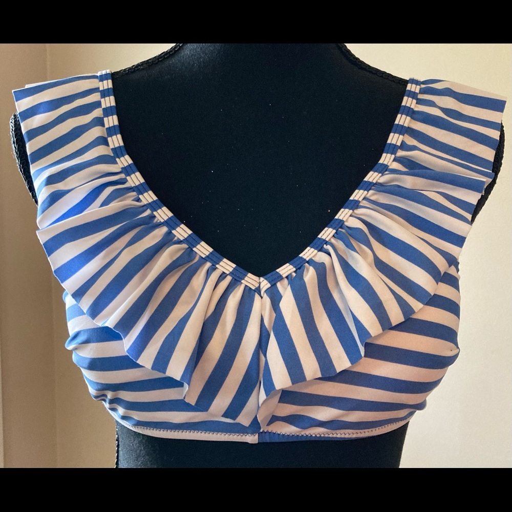 Bathing Suit TOP Tie-Around Size Medium NEW!